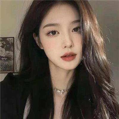 捷运上的女孩